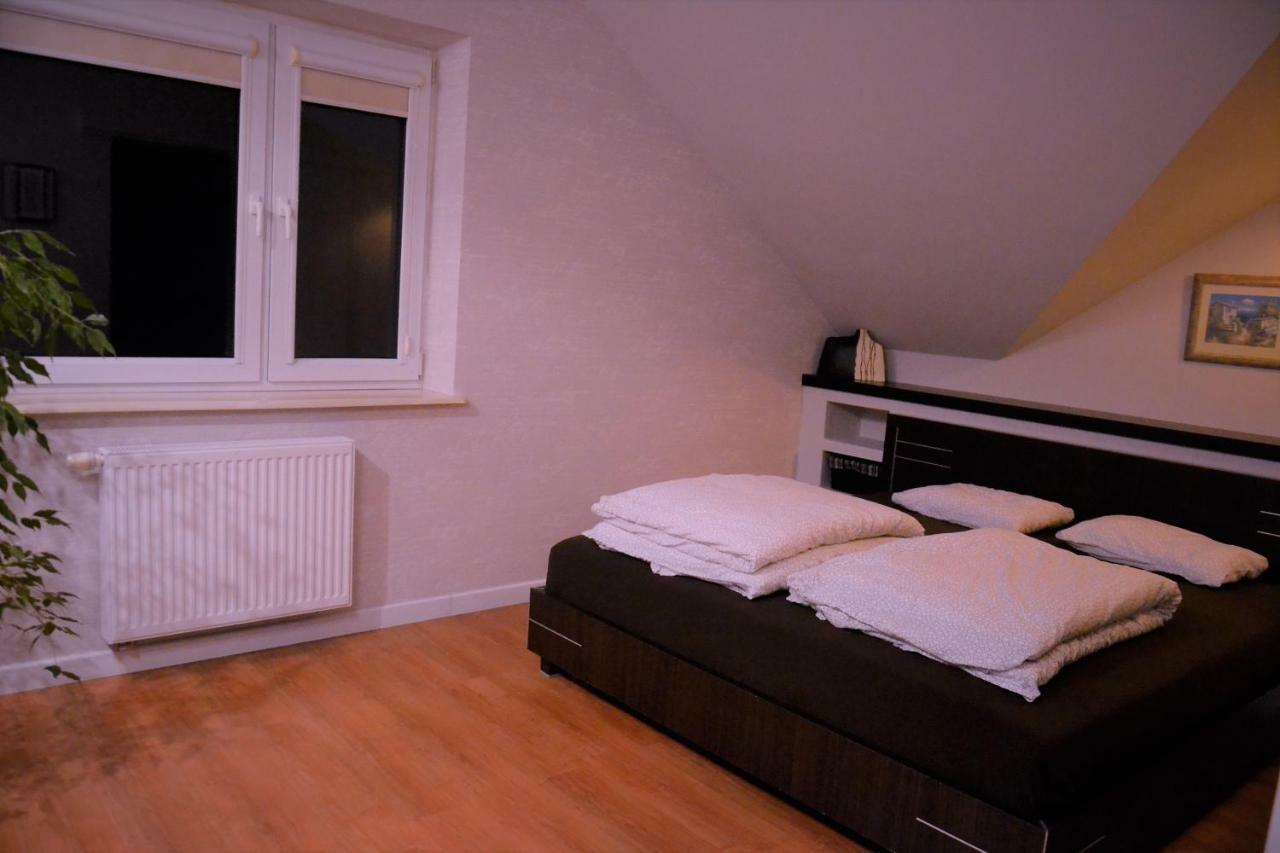 Tarnow Dom / Apartament W Centrum المظهر الخارجي الصورة