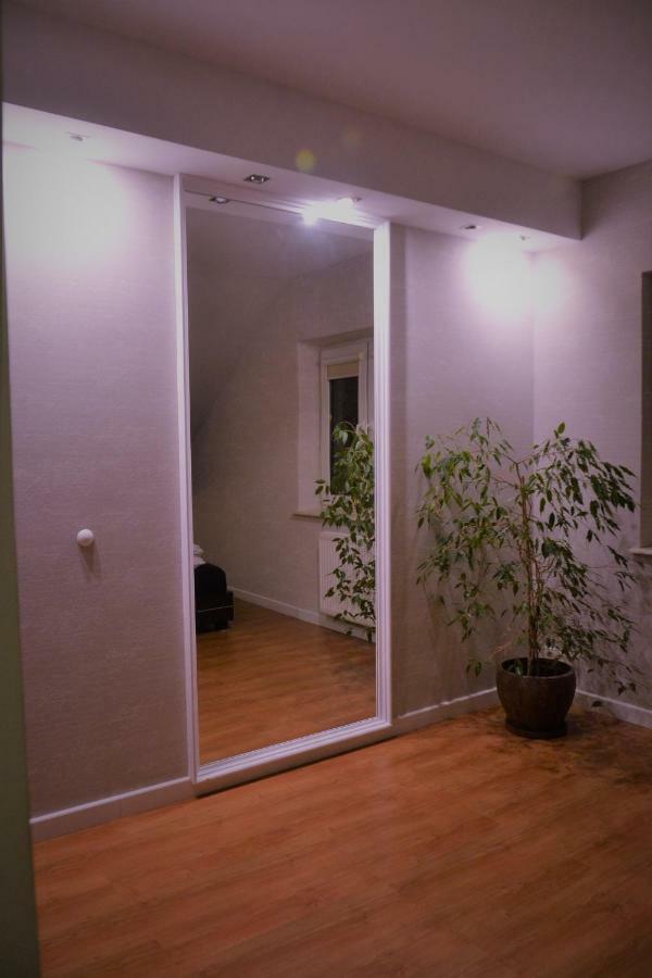 Tarnow Dom / Apartament W Centrum المظهر الخارجي الصورة
